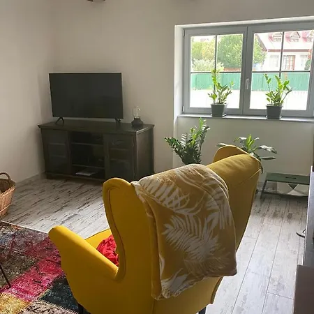 Apartament Velelak *