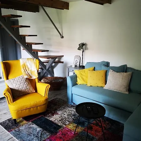 Velelak Apartment