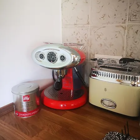 Velelak Apartment Velence