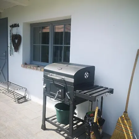 Apartament Velelak *